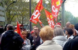 1280px-manifestation_du_2_octobre_2010_-_cgt__5046602983_.jpg