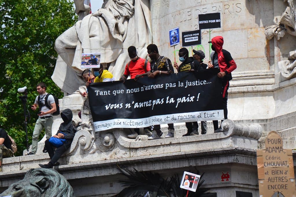 Rassemblement à Paris contre le racisme et les violences policières, 13 juin.