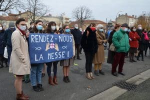 Pour la messe, 22 novembre, Val-de-Marne.