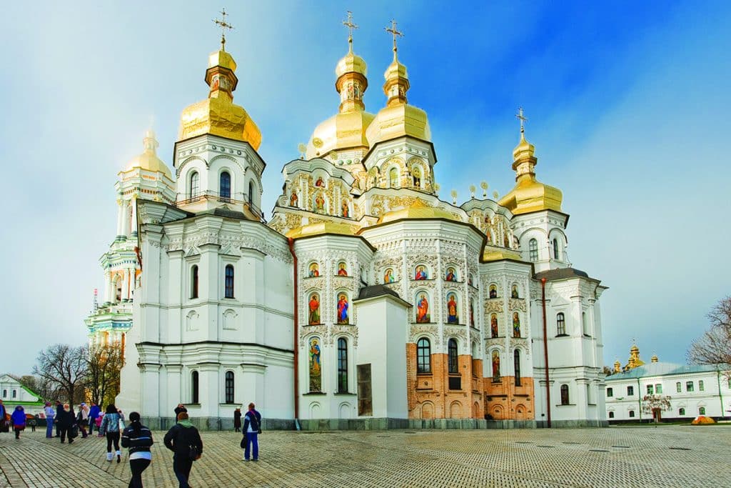 Cathédrale de la laure des Grottes de Kiev. Kiev est le berceau de l’Ukraine mais aussi de la Russie.